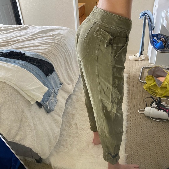 Anthropologie Olive Pants - Picture 8 of 8